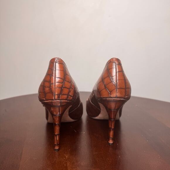 Via Spiga Croc Embossed Leather Pumps - Size 7 - Picture 4 of 6